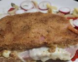 Foto del paso 7 de la receta: Milanesa de fiambre (de jamón y queso)