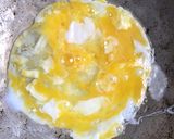 Scrambled egg রেসিপির ধাপ 2 ছবি