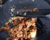 รูปขั้นตอนการทำที่ 3 ของ กะเพราตับไก่ไข่ดาว