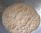 A picture of step 2 of Sooji halwa.