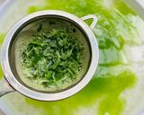 Hình bước làm 2 của món Xôi lá dứa muối mè