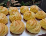 Foto langkah ke 4 dari resep Kue soes fla coklat (hemat telur, pasti ngembang & g pake mixer).