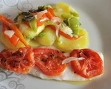 Foto del paso 5 de la receta: Merluza con patatas panadera en el microondas