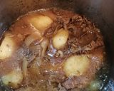 Foto langkah ke 5 dari resep Simple Nikujaga 🥩🥔 Japanese Beef Stew.