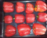 Foto del paso 1 de la receta: Ensalada de pimientos rojos asados