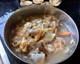 Foto del paso 2 de la receta: Ostras, almejas y machas a la parmesana