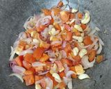 A picture of step 6 of Methi Matar Malai.