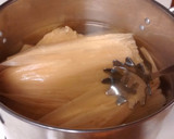 Foto del paso 1 de la receta: Tamales con guiso de chirmole
