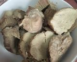 Foto langkah ke 2 dari resep 🐷 Sayur Sawi Asin Daging Babi (Non-Halal).