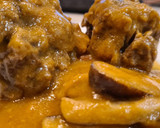 Foto del paso 7 de la receta: Rabo de toro guisado con manzanilla y setas