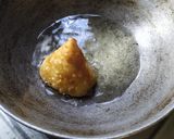 A picture of step 3 of Mini ice cream cone chaat.