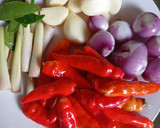 Foto langkah ke 1 dari resep Sambal Bongkot Bali / Bunga Kecombrang.