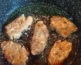 Foto langkah ke 2 dari resep Bakwan Mie Daging finger food Mpasi 1th+.