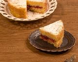 A picture of step 4 of ★ My small Victoria sponge★.