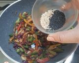 A picture of step 5 of Stir Fried Vegetables.