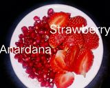 A picture of step 3 of Strawberry Anar Mocktail.