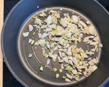 Foto del paso 1 de la receta: Pasta con chorizo vegano