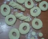 A picture of step 6 of Old fashioned buttermilk doughnuts.