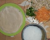 Foto langkah ke 2 dari resep Risol isi bihun dan sayur.