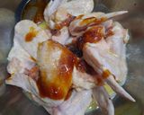 Foto langkah ke 1 dari resep Spicy honey chicken wings.