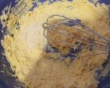 Foto langkah ke 2 dari resep Kastengel Keju Ekonomis Oven Tangkring TANPA MIXER.