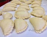 Foto langkah ke 3 dari resep Kue Panada isi Tuna mie #aladidot.
