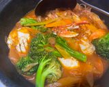 A picture of step 3 of Thai Sour Vegetables Curry 🍛.