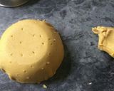 A picture of step 15 of Makka de bowl mein sarso da saag.