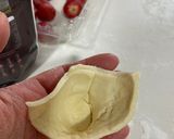 Foto del paso 1 de la receta: Mini pay de fresa!!