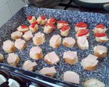 Cukkinis sonkás-paradicsomos melegszendvics katonák recept fázis 4 fotója