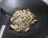 Foto langkah ke 1 dari resep Tumis Pindang Suwir Cabe Ijo.