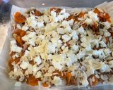 Une image de l'étape 18 de Carottes façon baklava à la feta, jambon, raisins et amandes.