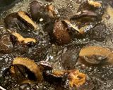 A picture of step 1 of Peppered snails.