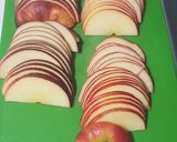A picture of step 1 of Apple Cinnamon Tea.