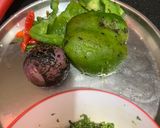 A picture of step 3 of Lauki thepla with roasted bell pepper chutney.