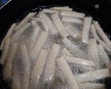 સ્વીટ ફિંગર્સ મઠરી (Sweet Fingers Mathri Recipe In Gujarati) રેસીપી સ્ટેપ2ફોટો