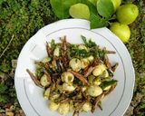 Foto langkah ke 5 dari resep Telur Puyuh Teri Sambal Lado Hijau Segar.