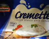 Foto del paso 2 de la receta: Tarta de queso y yogur con leche condensada