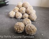 Une image de l'étape 1 de Energy balls dattes, coco râpée.