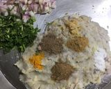 A picture of step 2 of Raw Banana Tikki.