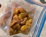 A picture of step 1 of Chicharrones De Pollo.