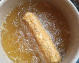 Foto langkah ke 3 dari resep Roti Goreng isi Sosis.