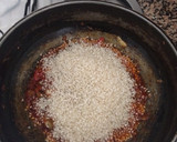 Foto del paso 1 de la receta: Arroz con verduras y bacalao