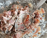 Foto del paso 5 de la receta: Hojaldres con embutidos, quesos y champiñones
