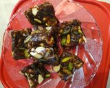 ખજૂર ડ્રાયફ્રુટ ચીકી (Dates Dryfruit Chikki Recipe In Gujarati) રેસીપી સ્ટેપ4ફોટો