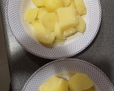 Foto del paso 2 de la receta: Patatas aplastadas de mi abuela Emilia 😍