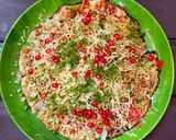 A picture of step 9 of Masala cheese khichiya papad.