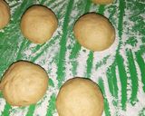 Foto langkah ke 4 dari resep Donat labu kuning.