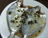 Hình bước làm 2 của món Canh cá liệt nấu thơm cà