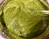 A picture of step 8 of White Chocolate and Matcha Soft Cake.